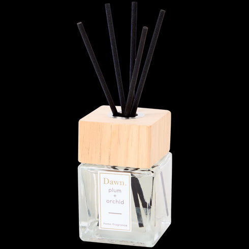 Difuzor de Parfum Elegant cu Lemn - O Esență Unică pentru Casa Ta