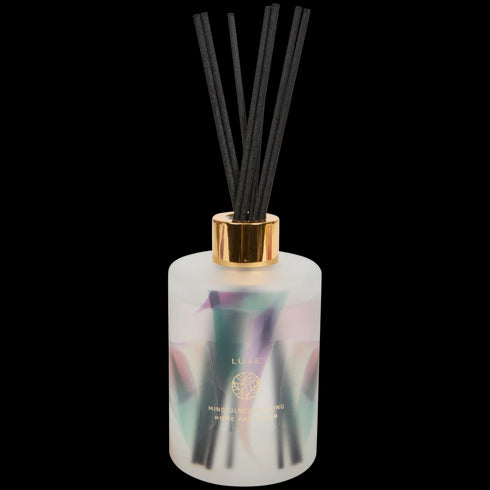 Difuzor de Parfum de Lux - O Notă de Eleganță pentru Casa Ta