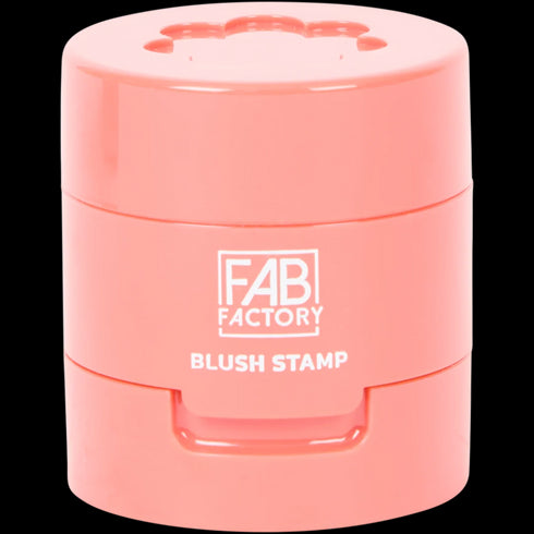 Fard de obraz lichid FAB Factory - Culoare vibrantă și aplicare ușoară