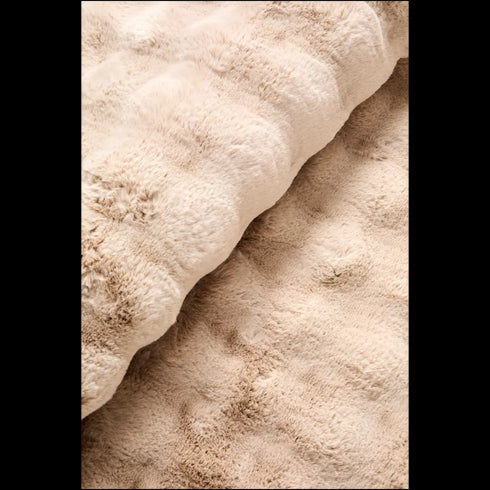 Covor Pufos Texturat Pompom - Confort și Stil în Locuința Ta