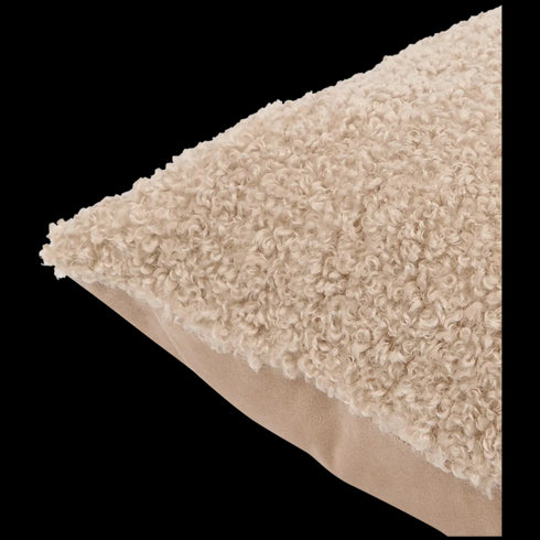 Pernă de Pluș Pufoasă și Confortabilă - Accesorizează-ți Casa cu Stil