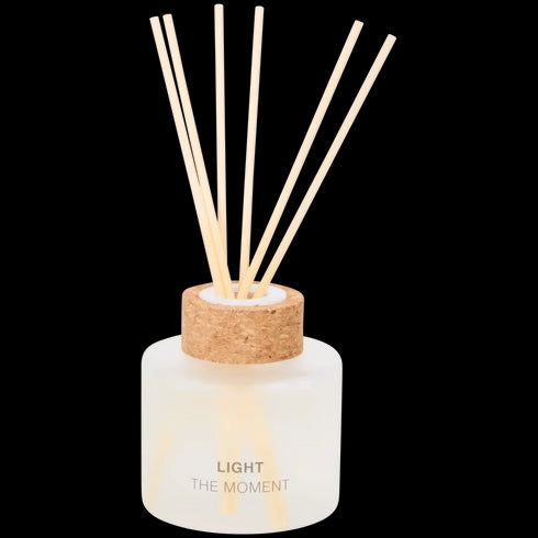 Lumânări Parfumate Premium - O Esență Naturală pentru Casa Ta