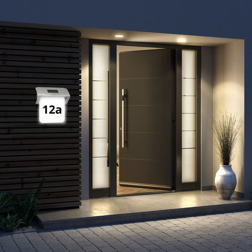 Numar de casa Grundig cu incarcare solara, iluminare LED, aprindere automata, otel inoxidabil, 1,2V, Gri