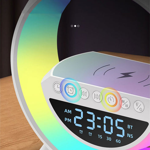 Lampa Smart LED RGB si Incarcator Wireless 15W, Lumini Ambientale, Sincronizare muzicala, Difuzor 5W, Muzica Bluetooth, USB, FM Radio, MicroSD, AUX, Afisaj Ceas Digital, Alarma, Alb